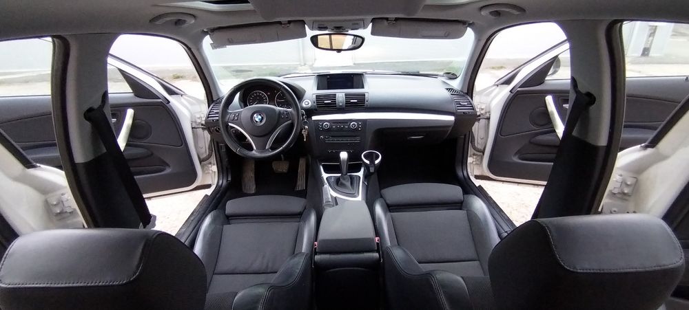 BMW Seria 1 2009 — imagine 5