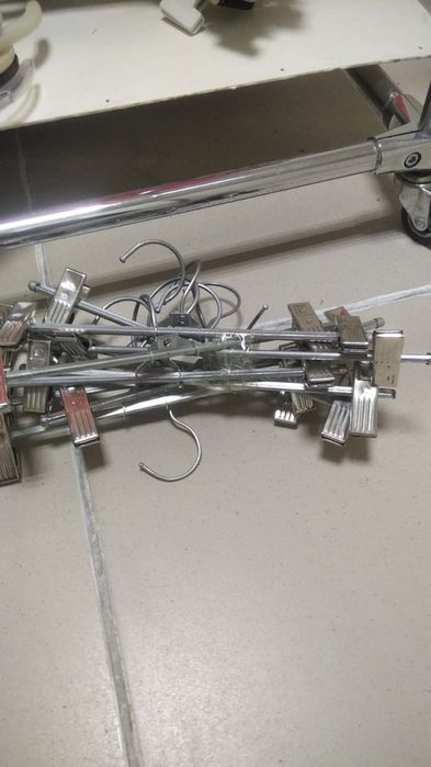 Вешалки плечики для одежды