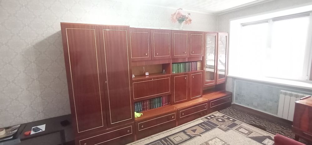 Мебельная стенка с тумбой под телевизор