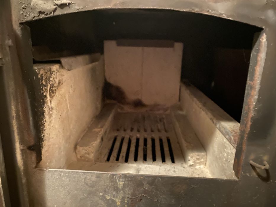 Печка на твърдо гориво