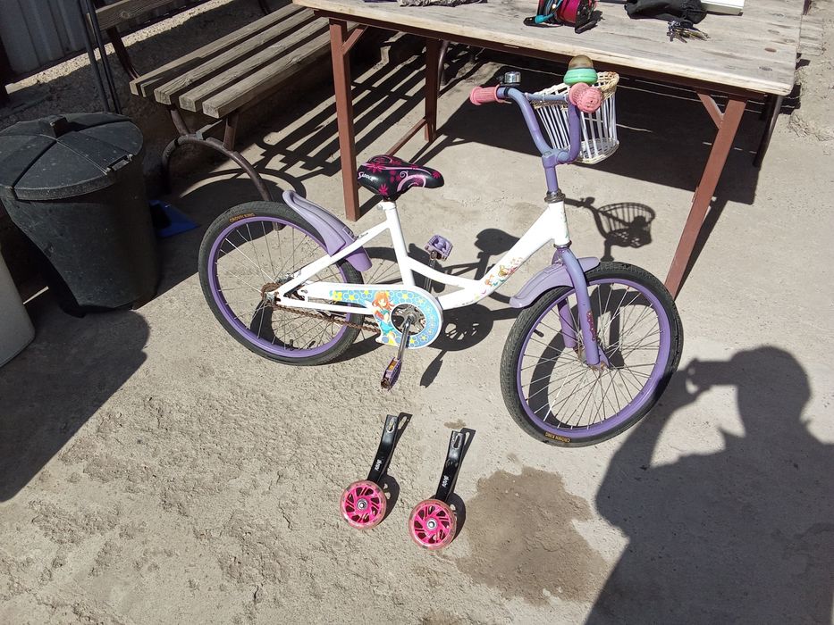 Велосипед детский для девочки.
