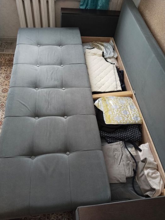 Диван в хрошем состоянии