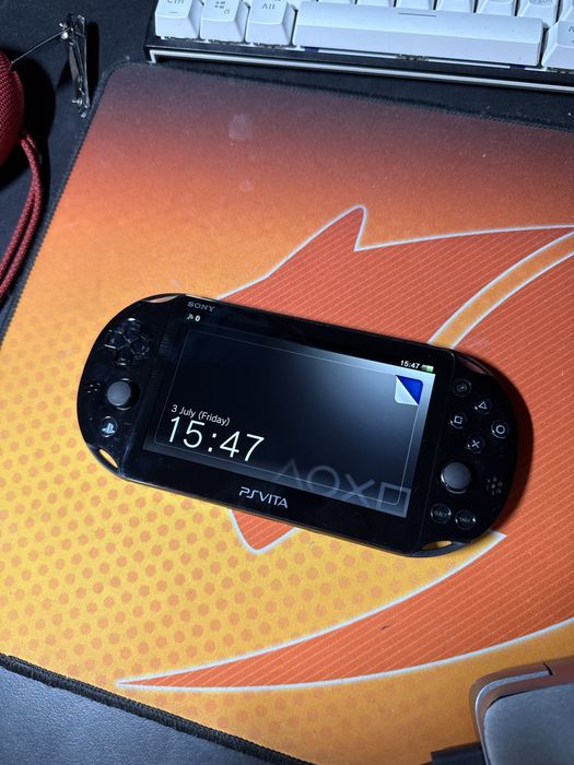 PS Vita 2000 8GB