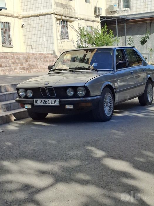 Продается BMW E28 M20 520