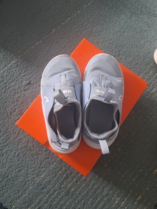 Nike номер 26-27