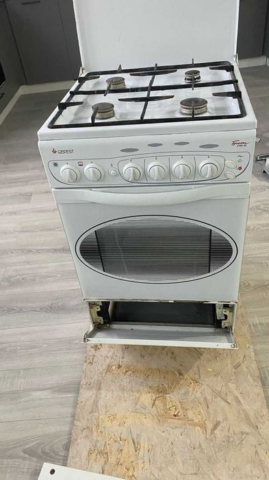 Газовая плита Гефест.