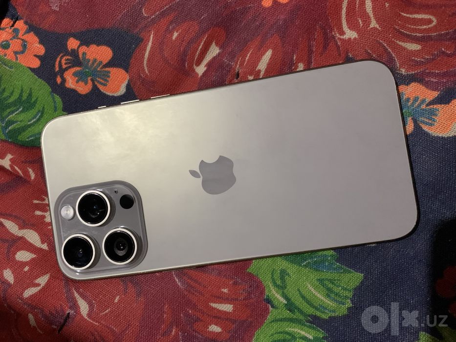 iPhone 15 Pro Max Lux