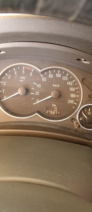 Vând Opel Meriva