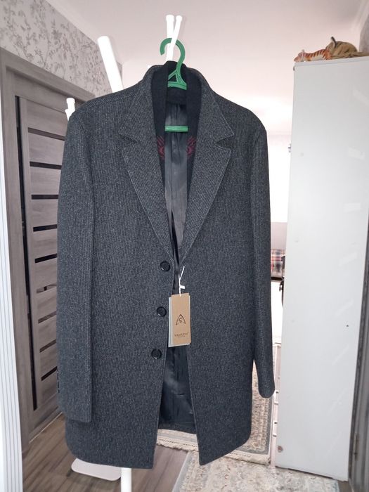 Мужское полупальто