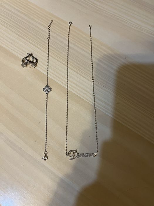 Серебряные серьги ,цепочка , браслет.