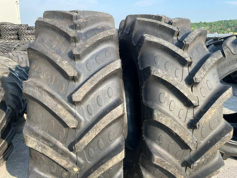Radiale Cauciucuri noi de tractor 580/70R38 Anvelope BKT agrimax