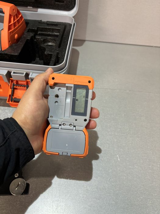 Nivela laser nedo hilti topcon