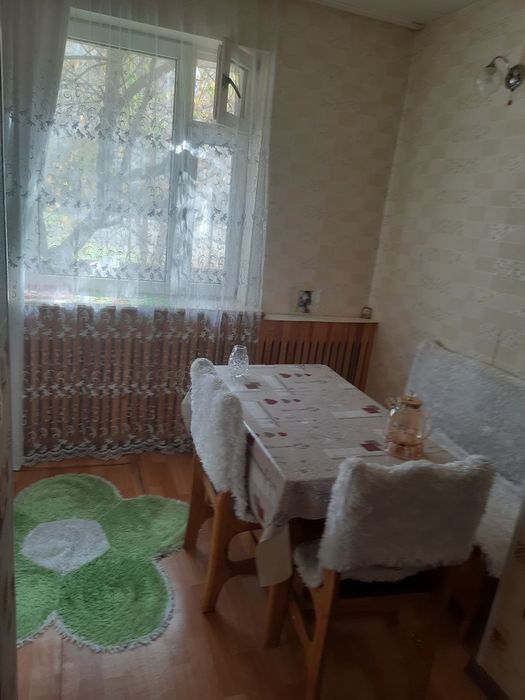 Продается  двухкомнатная квартира