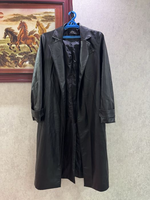 Продам тренч из эко кожи