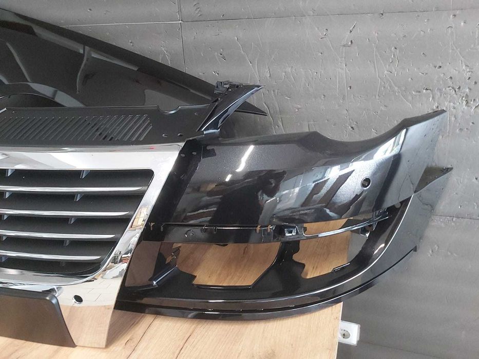 Bara&Grila&Aripa Fata Dreapta VW Passat B6 2005-2011 (LC9X (Negru))