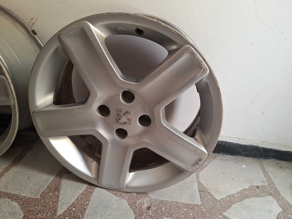 Алуминиеви джанти 17 "