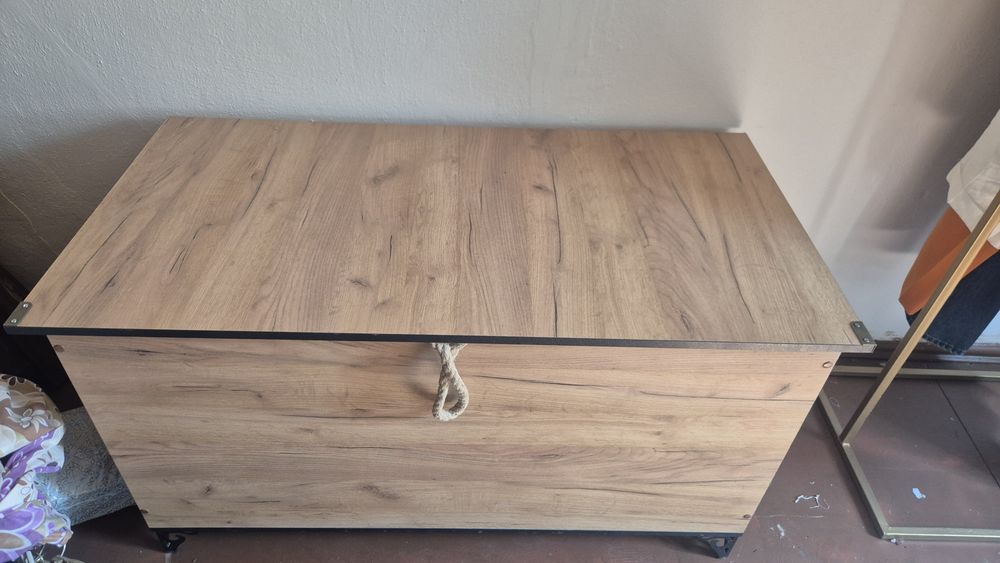 Мебельный сандык сатылады