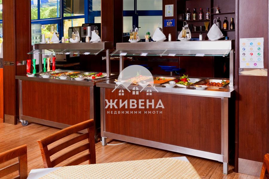 Хотел в Варна, област-к.к.Златни пясъци площ 4500 цена 3500000