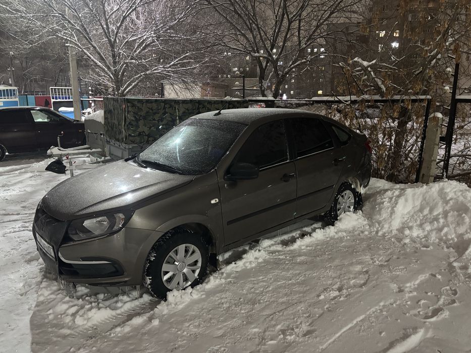 Продам Ладу гранту ФЛ
