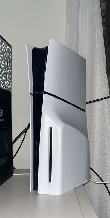 Playstation 5 slim с дисководом