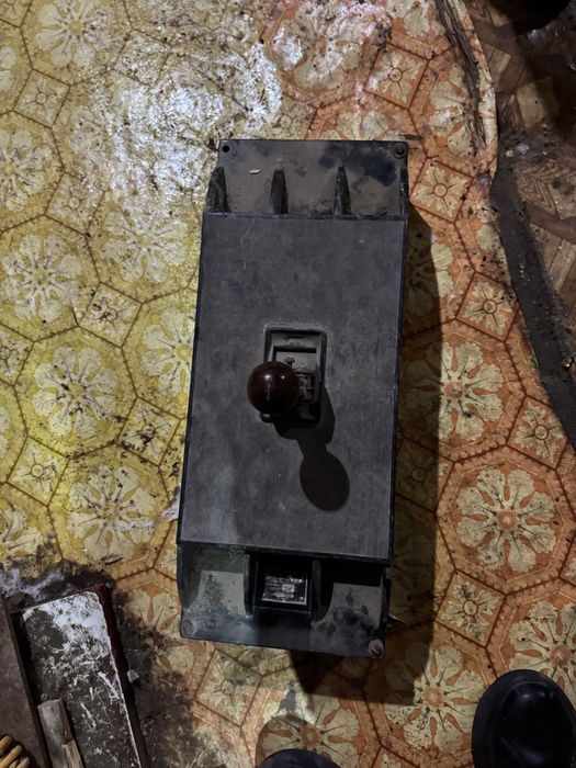 Автомат 3 фазный ссср