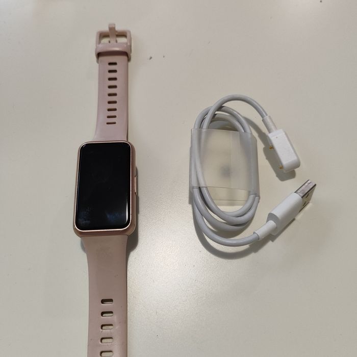 Смарт гривнa Huawei Band 7