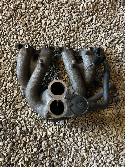 Vând motor 1.8is BMW e36 întreg sau dezmembrez