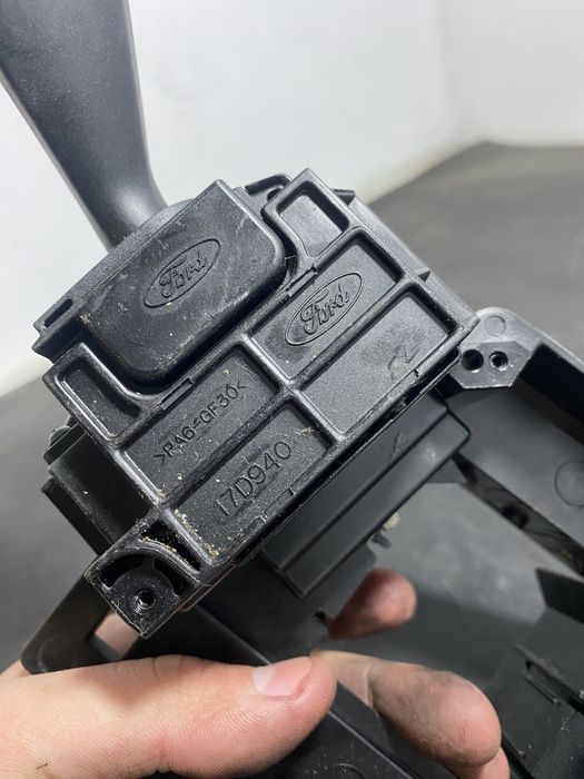 Manete semnalizare maneta stergatoare Ford Focus 2 2004-2010