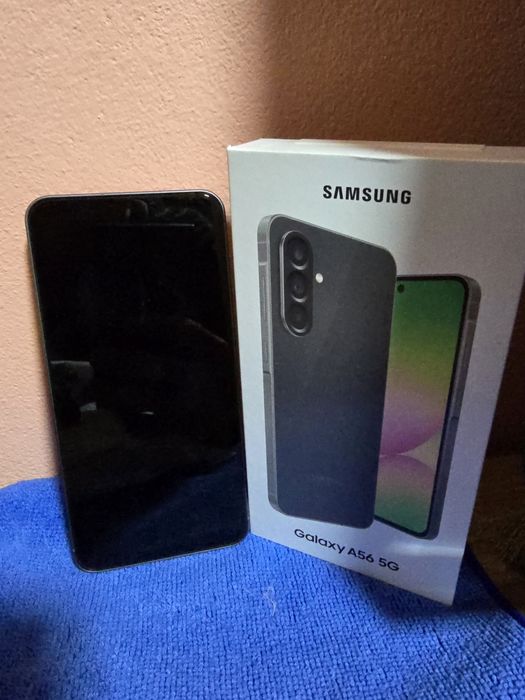 Vând Samsung galaxi a56