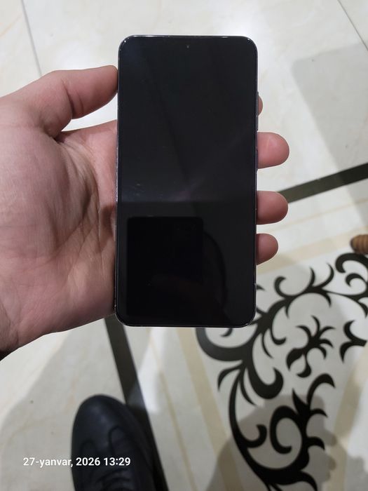 Samsung s23 yaxshi holatda