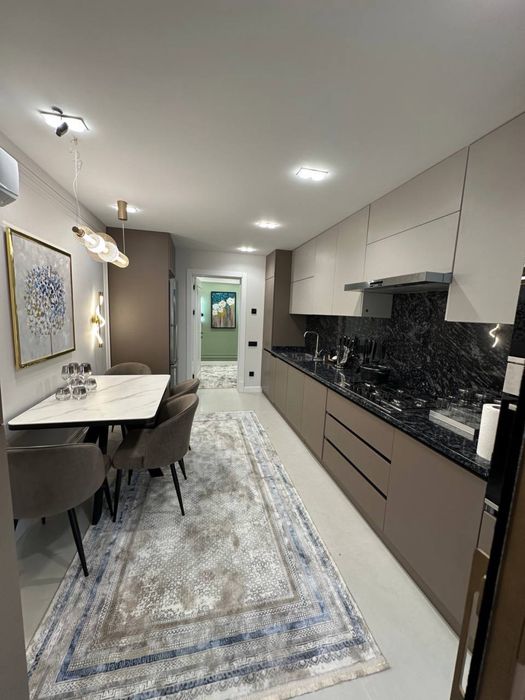 Интерпол спец план 5/7/7 127кв.м евро люкс с мебелью и техникой срочно