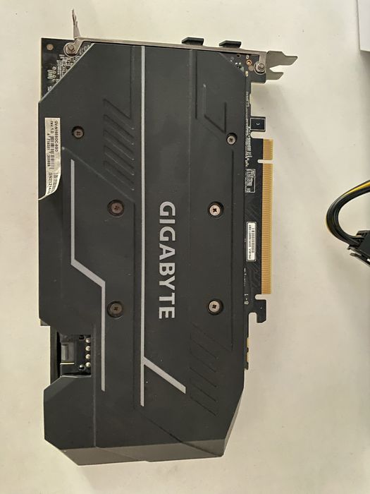 Видеокарта GTX 1660super 6gb gigabyte