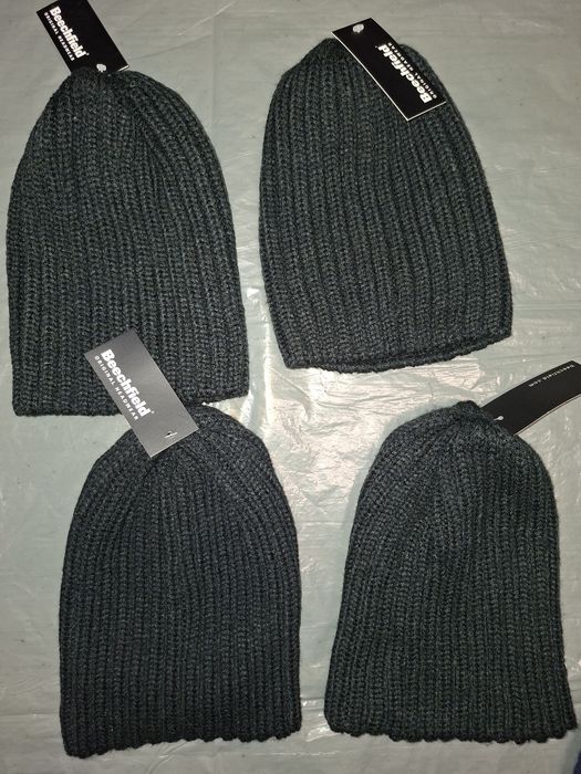 Оригинални зимни Шапки 10лв броя !
