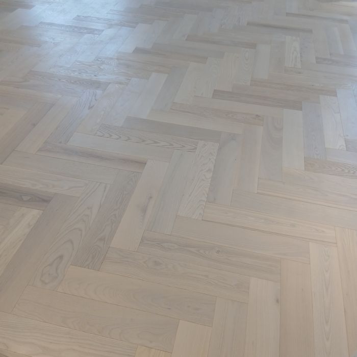 Монтаж ламинат, паркетный доска. Наливной пол.