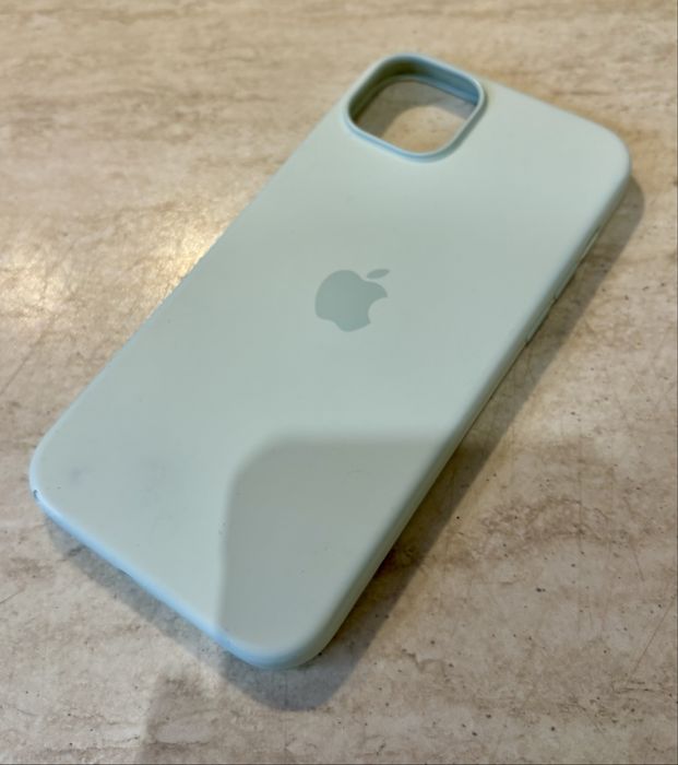 Кейс за Iphone 15+