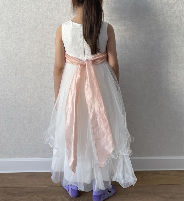 Платья для девочек