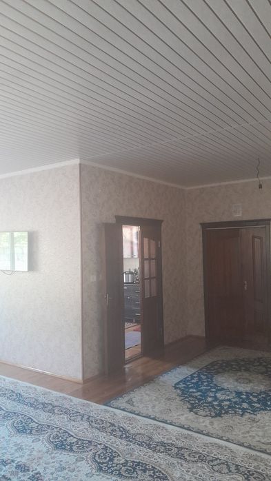 Үй сатылады саудасы бар