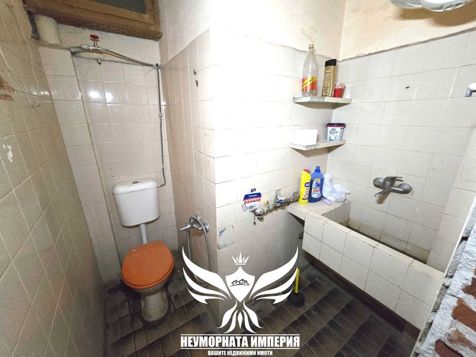 Продава се Многостаен апартамент в Асеновград - 120 кв.м за 415 €/кв.м - Снимка #16