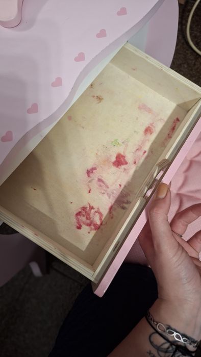 Тоалетка за игра