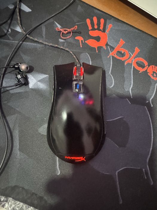 PC monitor, kreslo, stol full, rx 580 8Gb, 1tb pamyat i3 10100