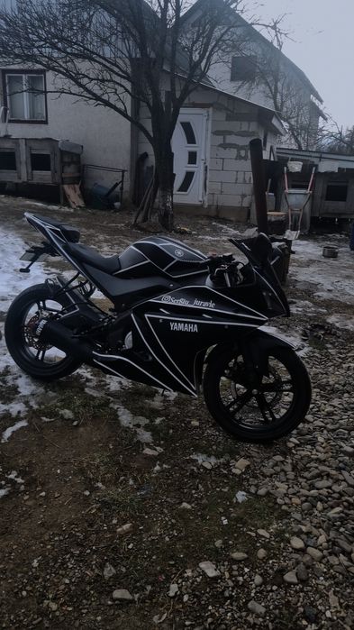 Yamaha yzf r125 2012