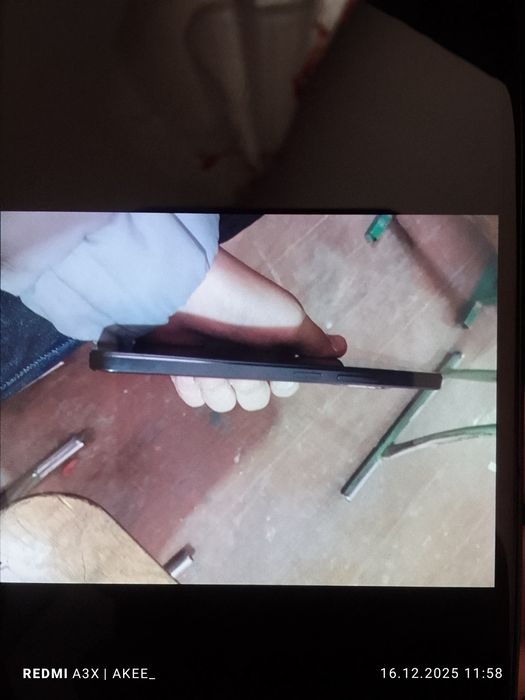 Redmi A3x abmen bor xotira 64ram3 telfon ideal imeka yóq