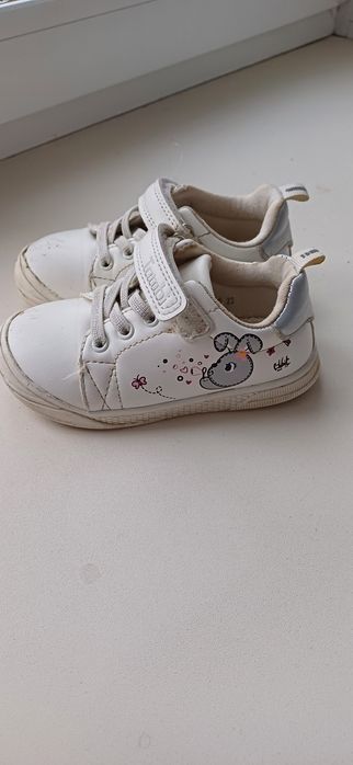 Обувь на девочку 23 рр