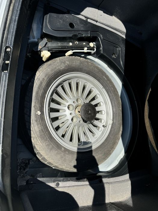 Бмв е39 323 (2.5) на части