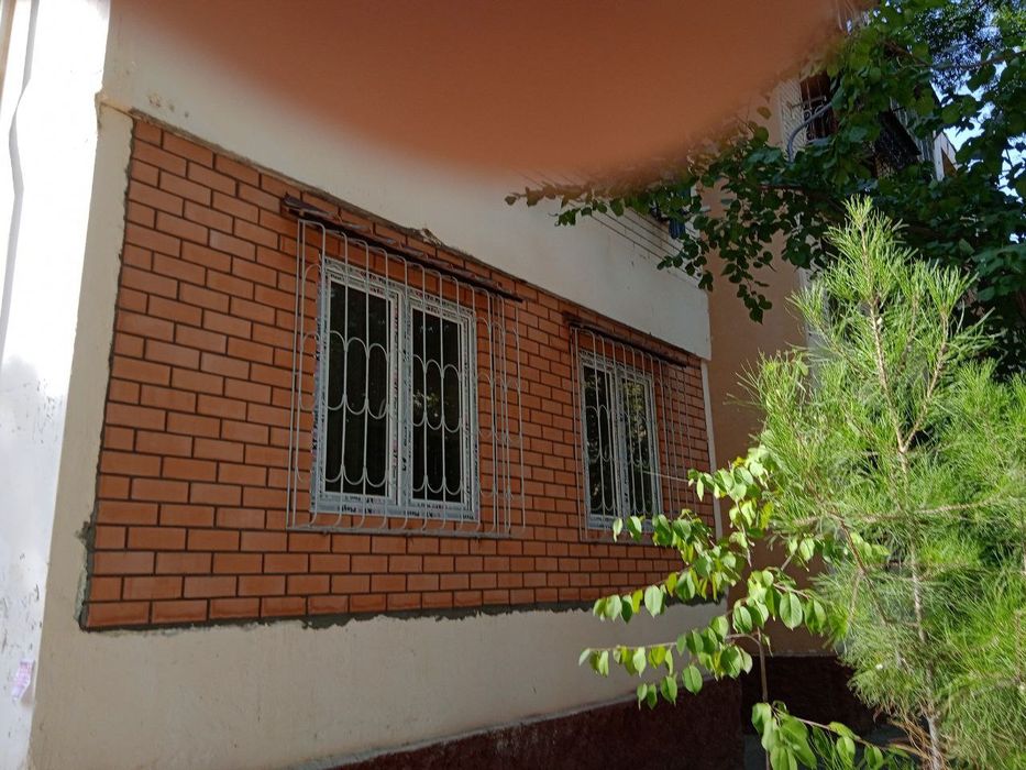 Balkonga g'isht teramiz.Kladka balkon. Керпичная кладка балканов