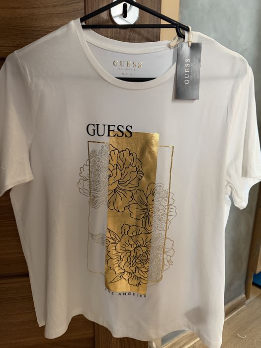 Тениска Guess нова