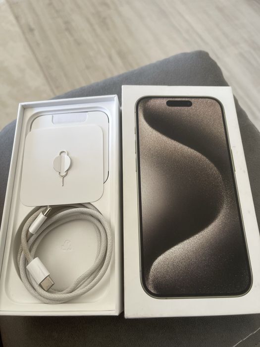 Оригинална кутия+кабел ıphone 15 pro