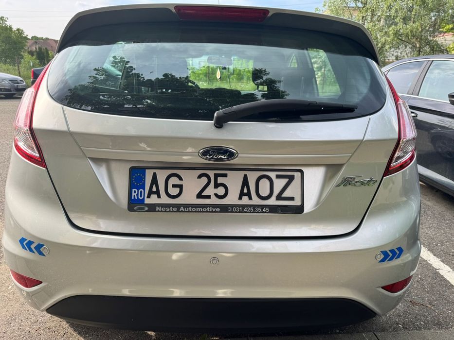Vând Ford Fiesta, 2017, benzină, bine întreținut.