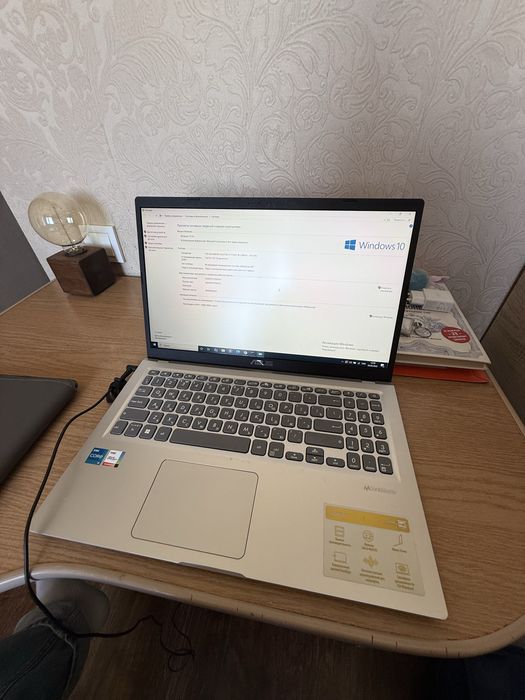 Продам ноутбук Asus core i5 16 гб озу
