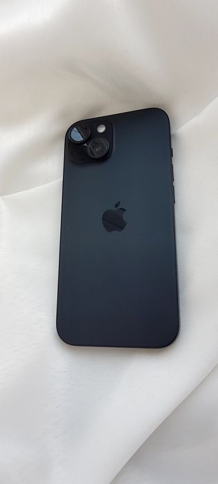 iPhone 15 128GB | 99% | SIM + eSIM | Идеал